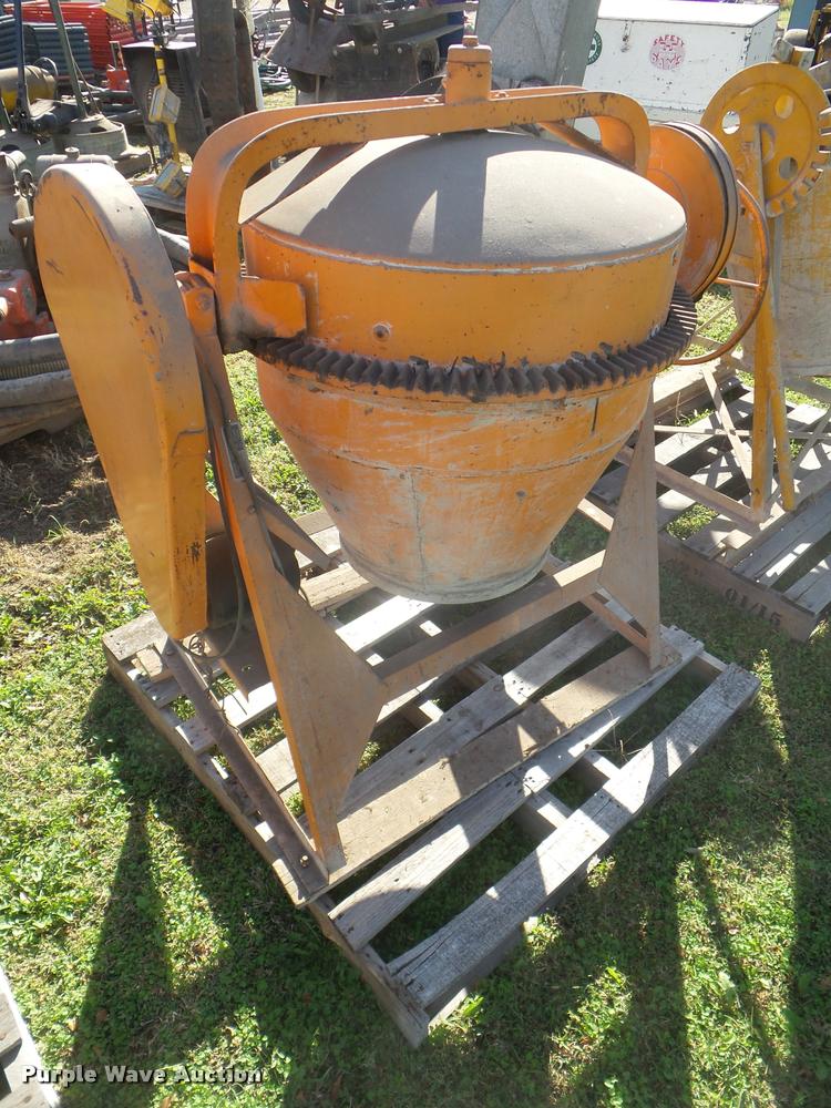 image for item BK9443 Concrete mixer