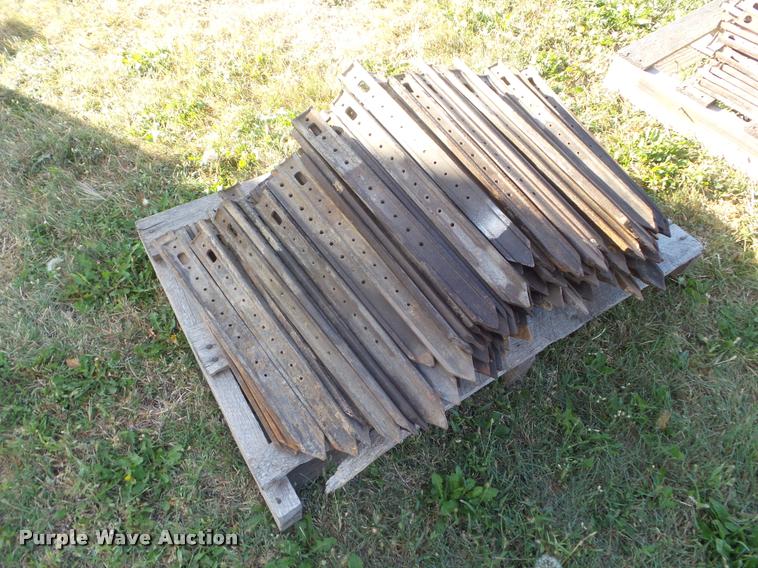 image for item BK9456 16" line stakes