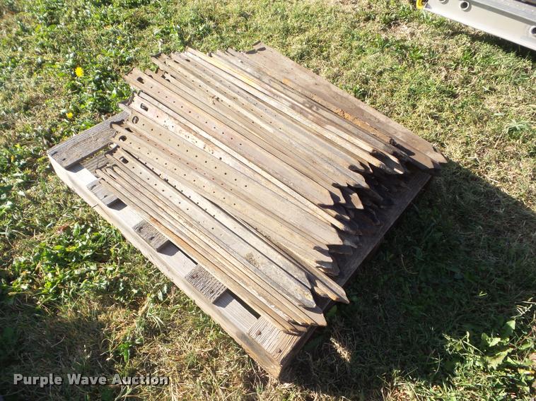 image for item BK9457 23" line stakes