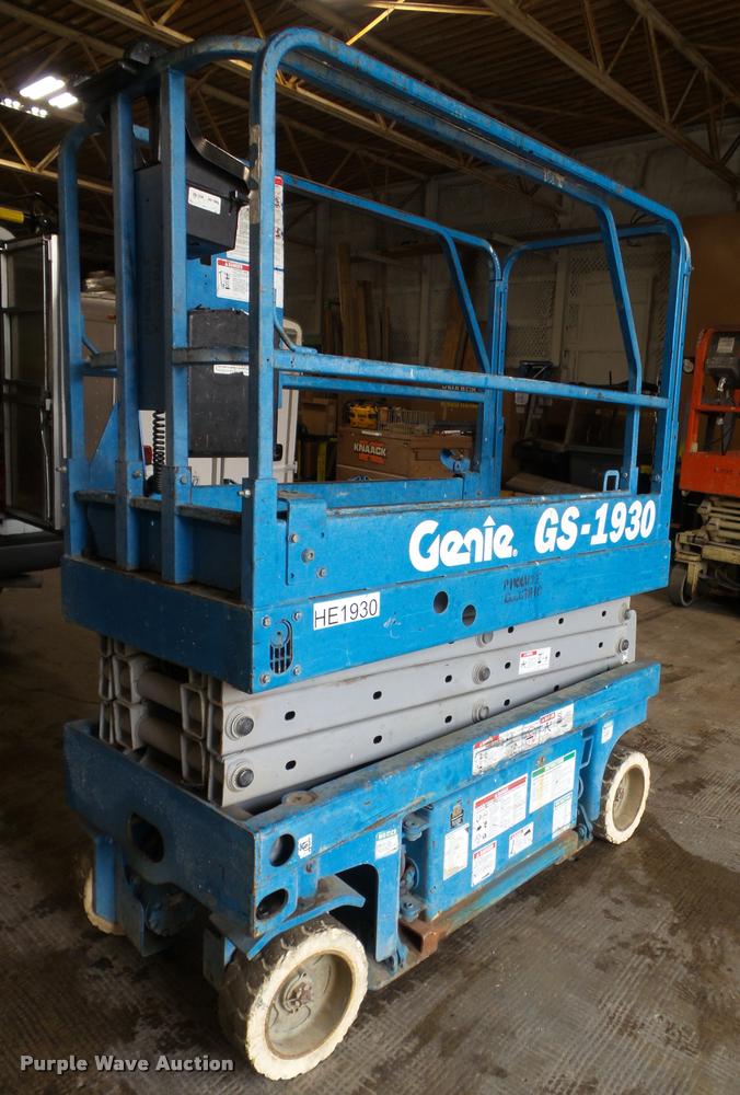 image for item BP9478 Genie GS-1930 scissor lift