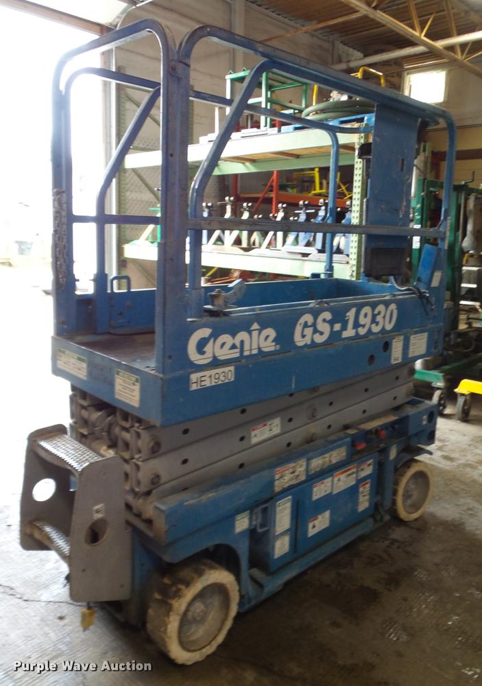 image for item BP9478 Genie GS-1930 scissor lift