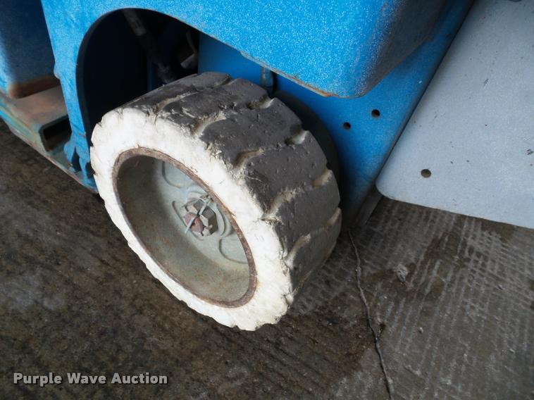 image for item BP9478 Genie GS-1930 scissor lift