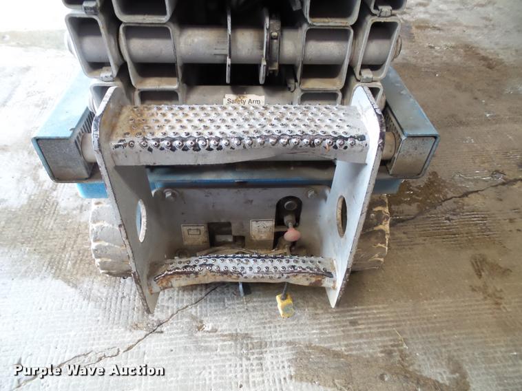 image for item BP9478 Genie GS-1930 scissor lift