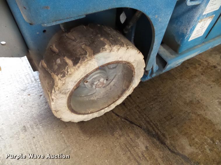 image for item BP9478 Genie GS-1930 scissor lift