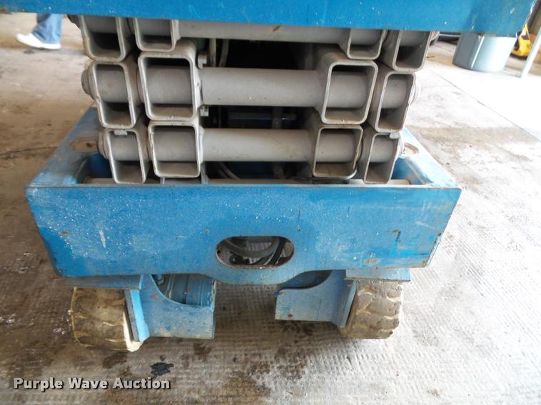 image for item BP9478 Genie GS-1930 scissor lift