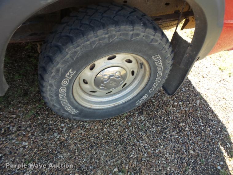 image for item BS9762 2000 Ford Ranger SuperCab pickup truck