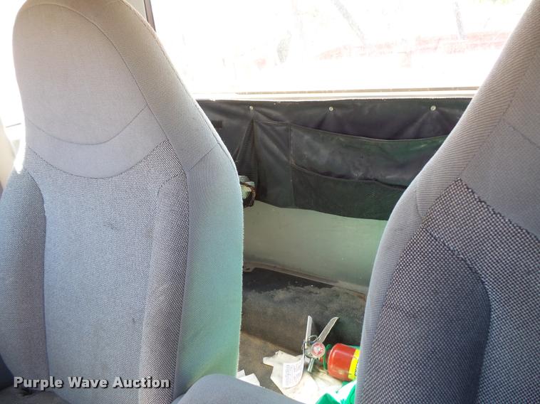 image for item BS9762 2000 Ford Ranger SuperCab pickup truck