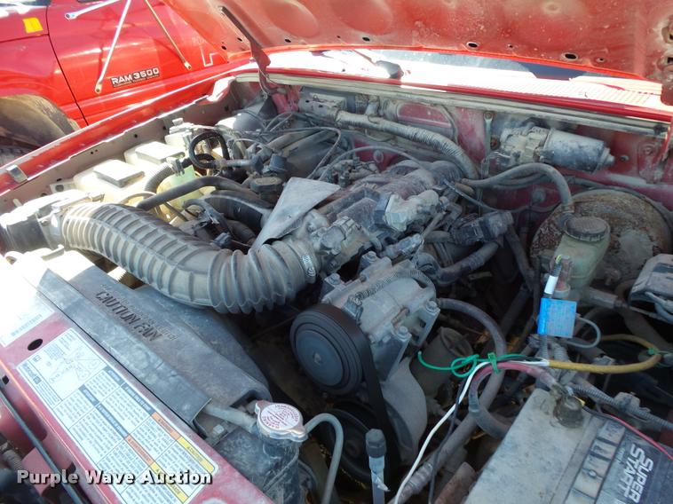 image for item BS9762 2000 Ford Ranger SuperCab pickup truck