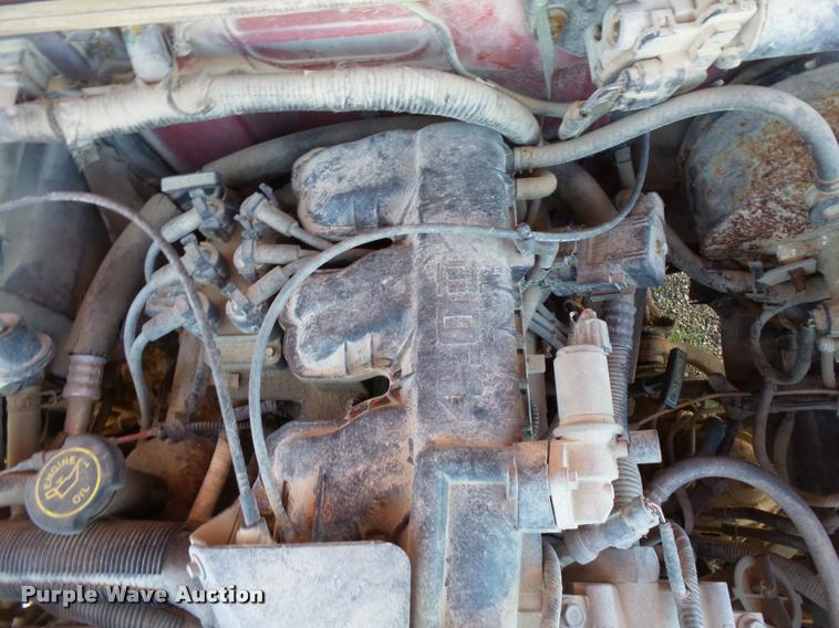 image for item BS9762 2000 Ford Ranger SuperCab pickup truck