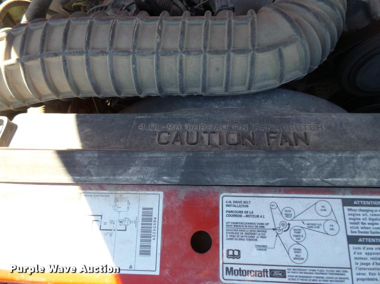 image for item BS9762 2000 Ford Ranger SuperCab pickup truck