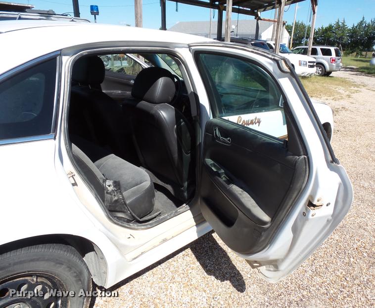 image for item BS9764 2011 Chevrolet Impala Police Cruiser