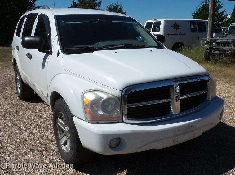 image for item BS9765 2005 Dodge Durango SUV