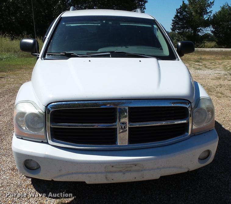 image for item BS9765 2005 Dodge Durango SUV