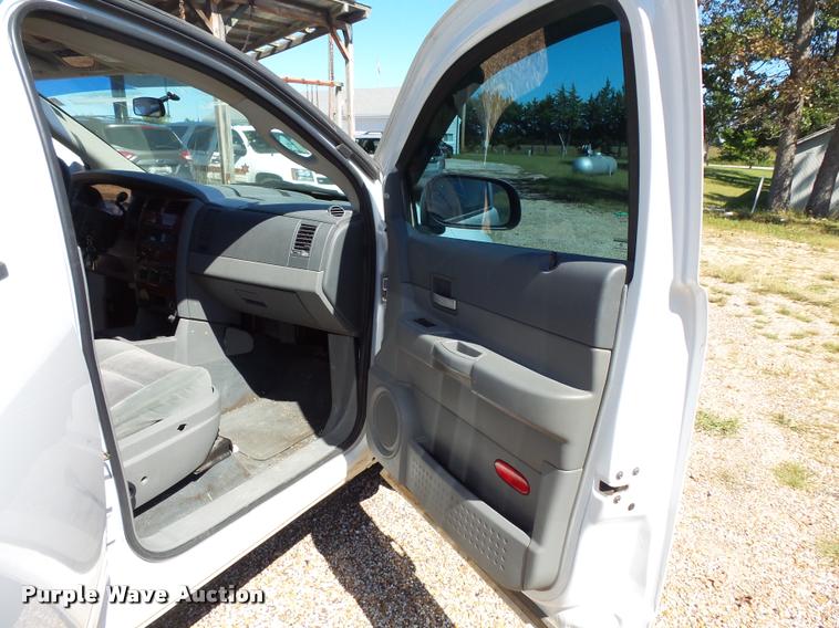 image for item BS9765 2005 Dodge Durango SUV