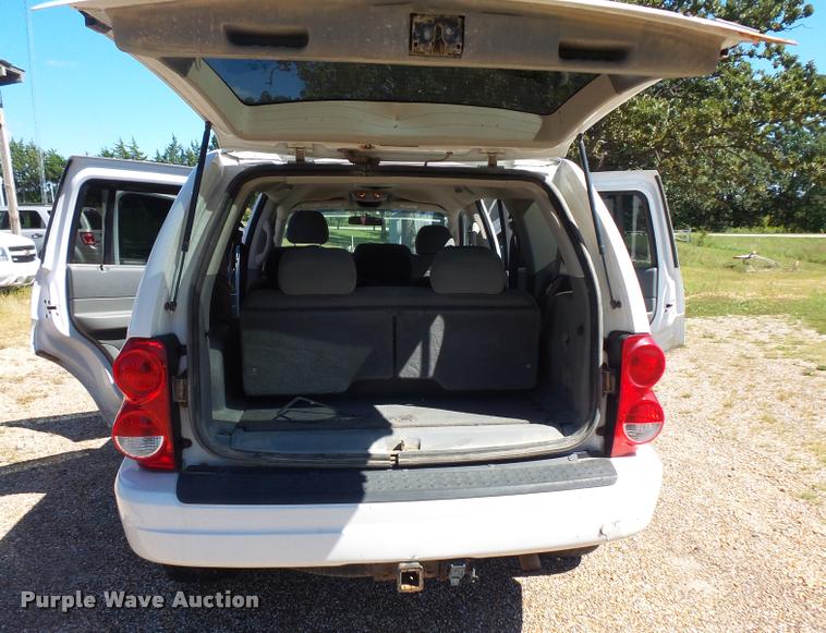 image for item BS9765 2005 Dodge Durango SUV