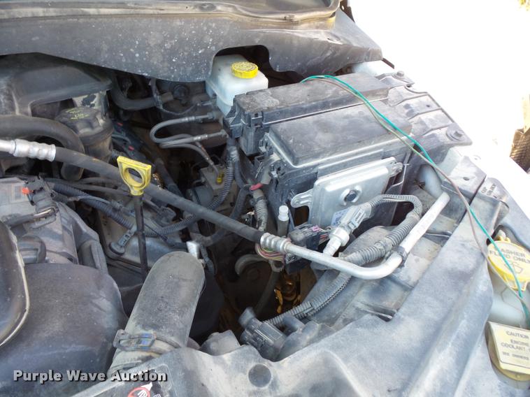 image for item BS9765 2005 Dodge Durango SUV