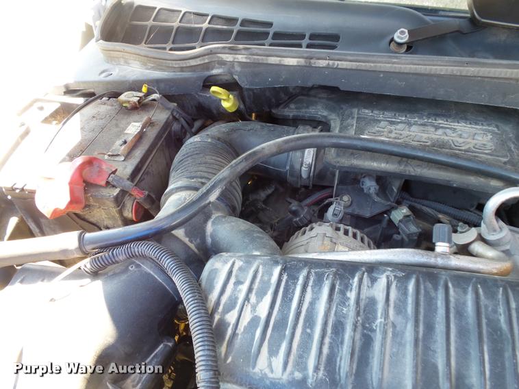 image for item BS9765 2005 Dodge Durango SUV