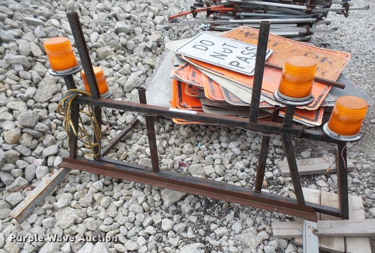 image for item BV9984 (2) headache racks