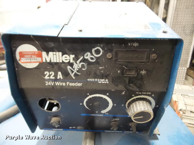 image for item BV9985 Miller CP302 CV/DC welder