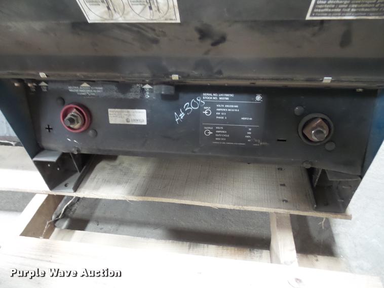 image for item BV9985 Miller CP302 CV/DC welder