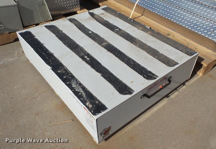 image for item BW9529 WeatherGuard Ratpac toolbox