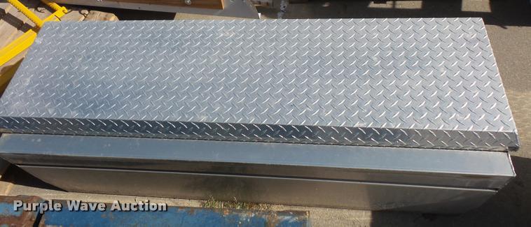 image for item BW9537 Tread plate toolbox