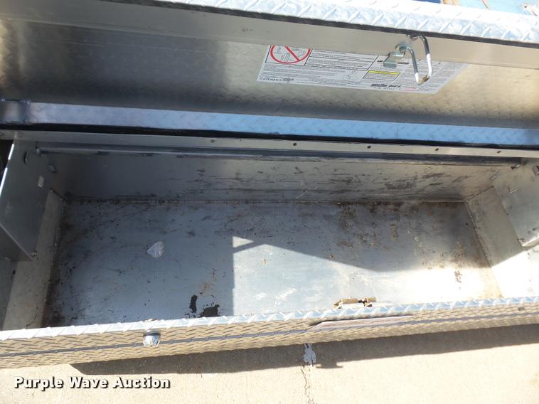 image for item BW9537 Tread plate toolbox