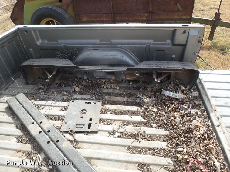 image for item BY9639 GMC Sierra 2003 GMC pickup truck bed