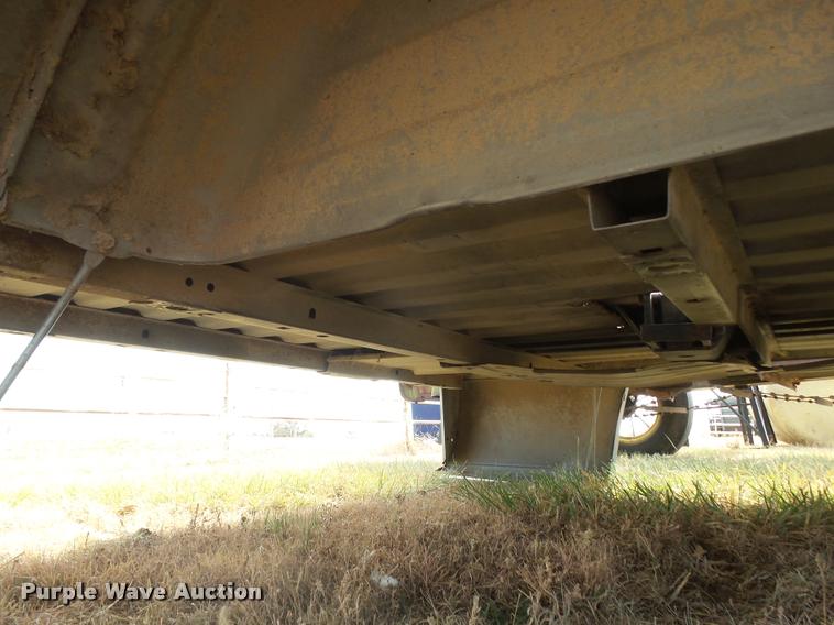 image for item BY9639 GMC Sierra 2003 GMC pickup truck bed