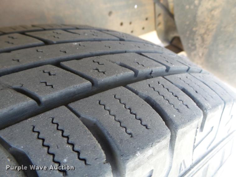 image for item BZ9222 1997 Ford F250 SuperCab pickup truck