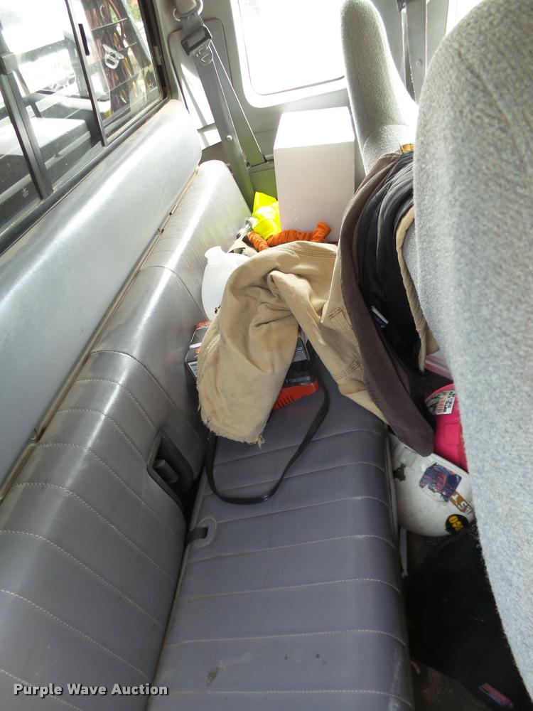 image for item BZ9222 1997 Ford F250 SuperCab pickup truck