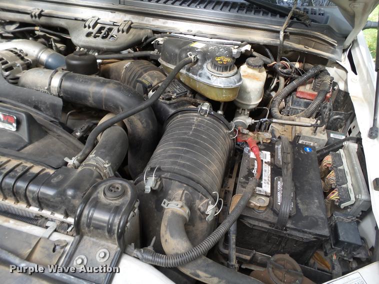 image for item BZ9224 2006 Ford F350 Super Duty Crew Cab pickup truck