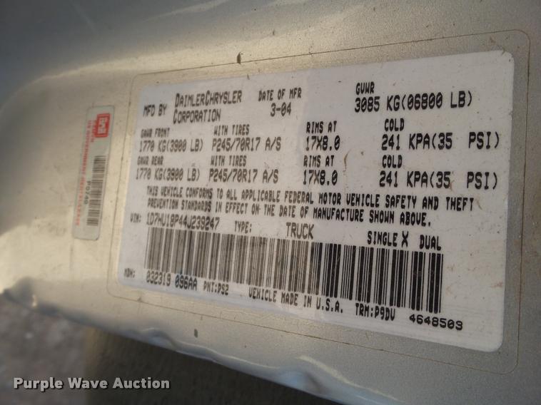 image for item BZ9225 2004 Dodge Ram 1500 Quad Cab pickup truck