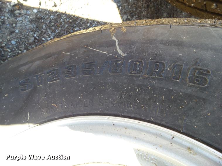 image for item BZ9934 2016 Load Trail CH14 equipment trailer