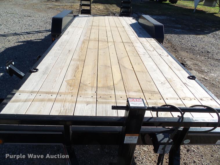 image for item BZ9934 2016 Load Trail CH14 equipment trailer