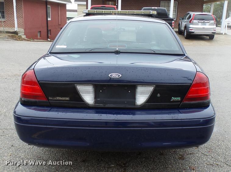 image for item CC9002 2010 Ford Crown Victoria Police Interceptor