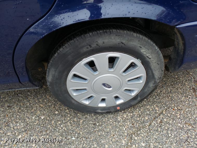 image for item CC9002 2010 Ford Crown Victoria Police Interceptor