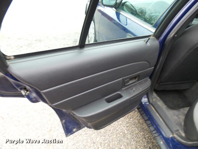 image for item CC9002 2010 Ford Crown Victoria Police Interceptor