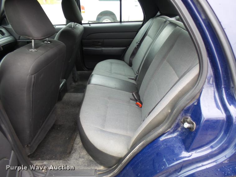 image for item CC9002 2010 Ford Crown Victoria Police Interceptor