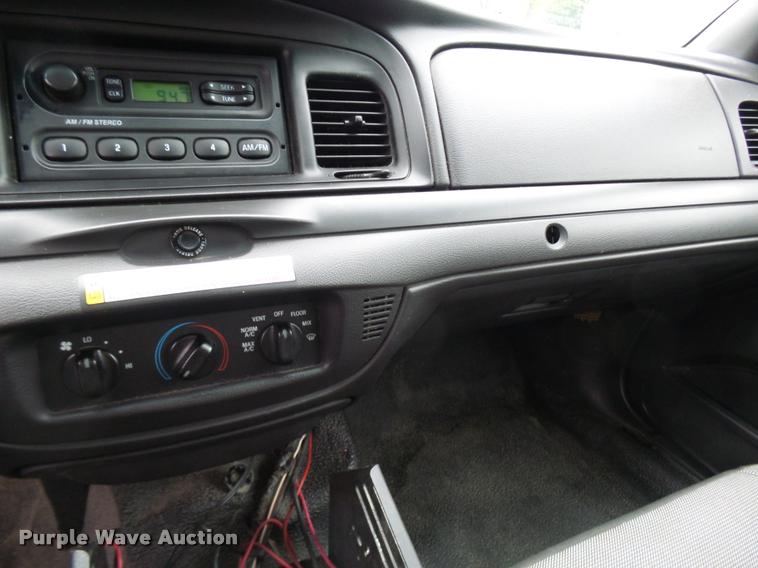 image for item CC9002 2010 Ford Crown Victoria Police Interceptor