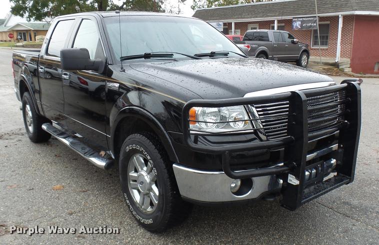 image for item CC9003 2008 Ford F150 Lariat SuperCrew pickup truck