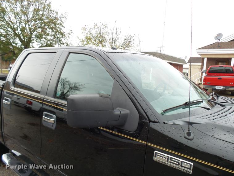 image for item CC9003 2008 Ford F150 Lariat SuperCrew pickup truck