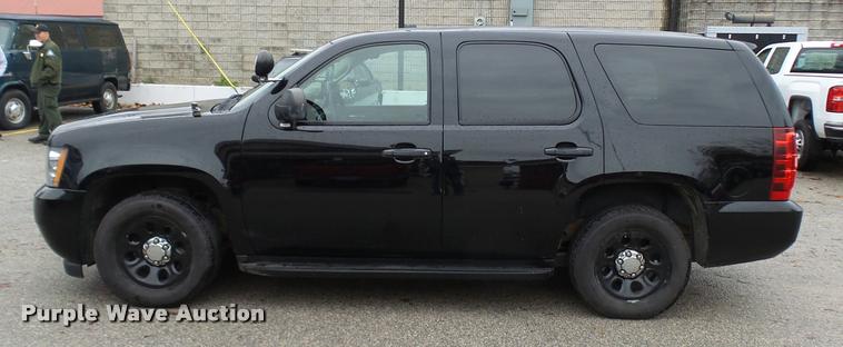 image for item CC9004 2011 Chevrolet Tahoe Police SUV