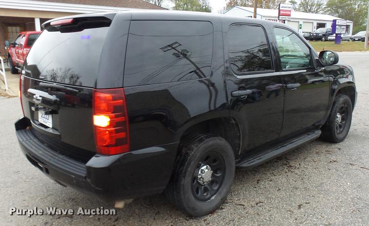 image for item CC9004 2011 Chevrolet Tahoe Police SUV