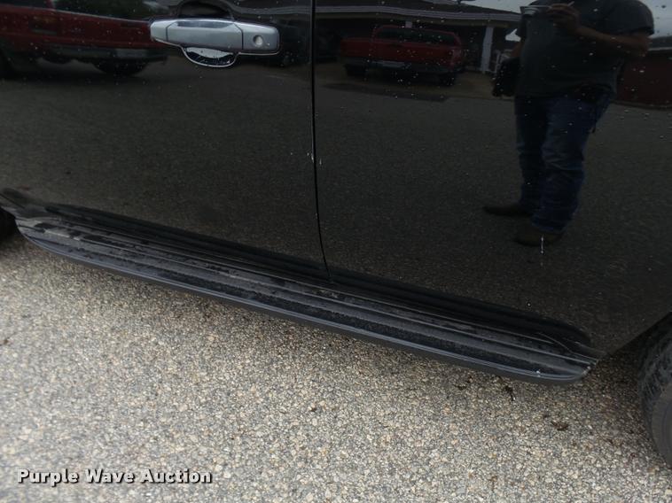 image for item CC9004 2011 Chevrolet Tahoe Police SUV