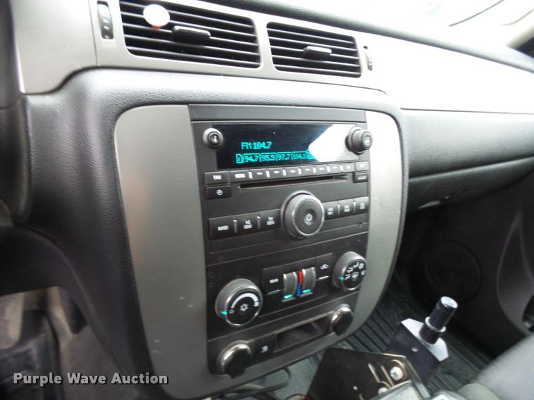 image for item CC9004 2011 Chevrolet Tahoe Police SUV