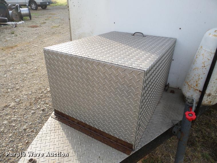 image for item DA2970 1997 shop built enclosed cargo trailer