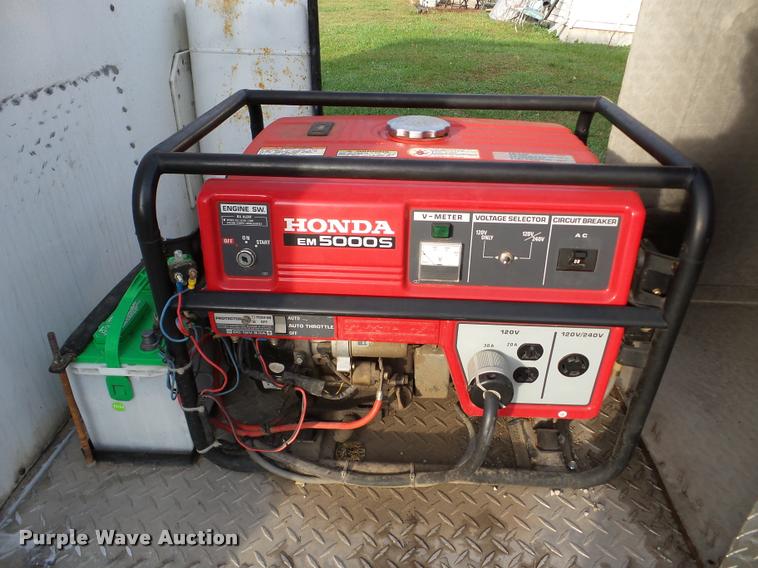 image for item DA2970 1997 shop built enclosed cargo trailer