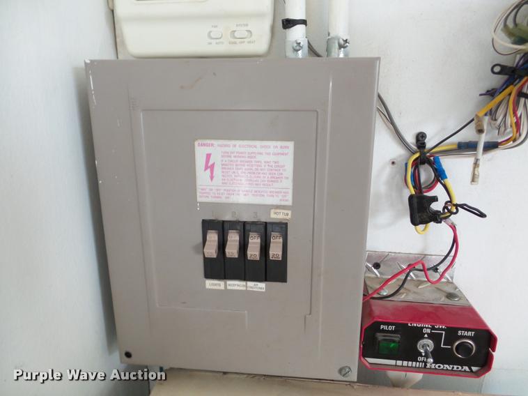 image for item DA2970 1997 shop built enclosed cargo trailer