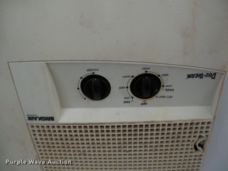 image for item DA2970 1997 shop built enclosed cargo trailer